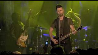 Maroon 5 The Sun (Live)