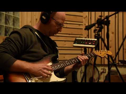 "Jabber Jaw": LEVEL5 with Oz Noy and Will Lee (60 seconds)