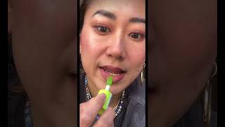 Random lip combo of the day🤍