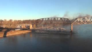 preview picture of video 'Rulo (NE) Bridge demolition, Jan. 19, 2014'