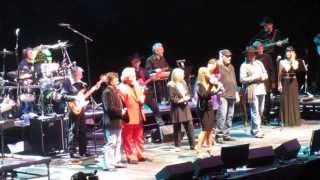 Suzy Bogguss (With friends) -  &quot;The Love In Your Eyes&quot; &amp; &quot;Wine Colored Roses&quot;