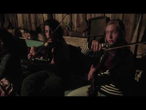 Hintázik a szerelem (Karanténtelep 2020)