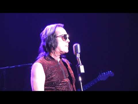 Todd Rundgren Live 2017 This Is Not A Drill / Party Liquor / Past at Yestival