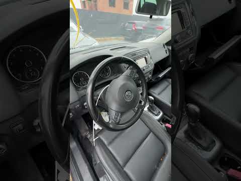 Автомобіль Volkswagen Tiguan S 2014 | GrandCar