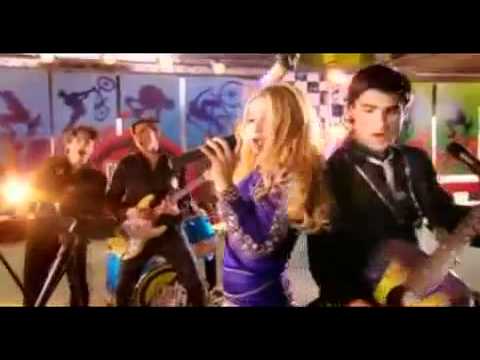 Hablan de Mi - Sueña Conmigo - Brenda Asnicar - Videoclip Oficial - HD