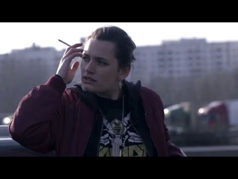 SWISS + DIE ANDERN - AUSGEBOMBTE HERZEN (Offizielles Video)