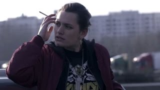 SWISS + DIE ANDERN - AUSGEBOMBTE HERZEN (Offizielles Video)