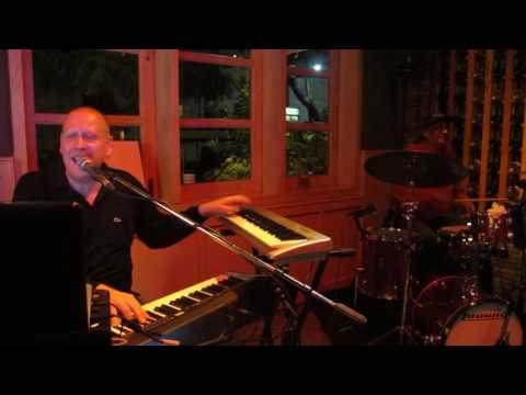 Philippe Javelle & Lewis Pragasam - Livin' It Up