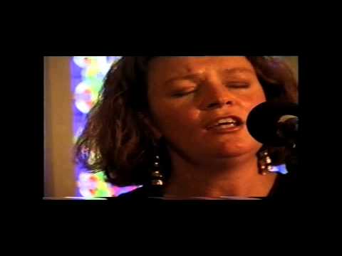 Eithne Ni Uallachain - Lough Erne Shore