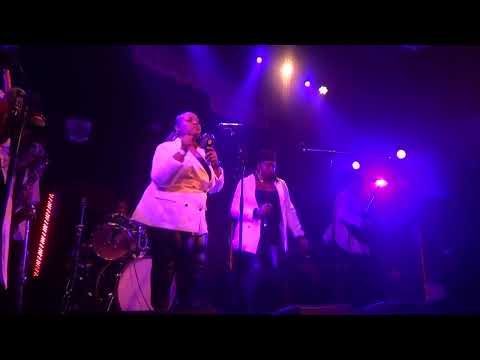 Akabu Queens@ Hootananny 23Mar23 Pt 14