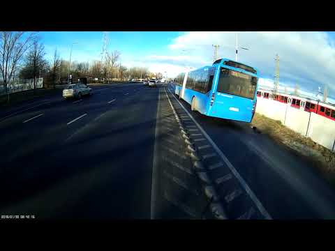 Elengedem a buszt - I let the bus go