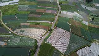 Download lagu Video Drone Alam Sekitaran Gunung Sumbing Jawa Tengah ( No Copyright) mp3 Download lagu Video Drone Alam Sekitaran Gunung Sumbing Jawa Tengah ( No Copyright) mp3