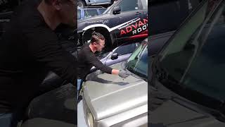 Can a windshield wiper break a car window?! Check it out!