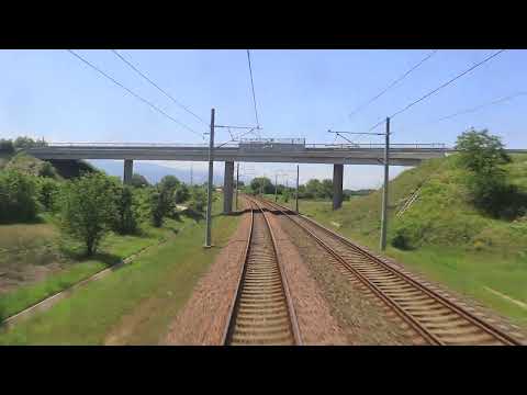 On the train somewhere between Plovdiv and Dimitrovgrad