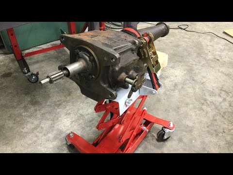 How to replace a Speedometer Drive Gear 🫵🏼👀🔧🔥