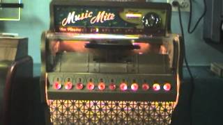 Just playing my 1951 Williams Music Mite jukebox.  Chuck Berry -  Rockin&#39; at the Philharmonic.