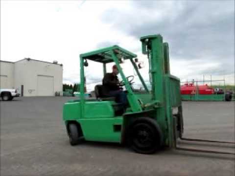 Sold! Komatsu FG25T-8 Forklift 5,000LB Cap 3 Stage Mast Gasoline bidadoo.com