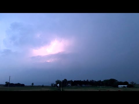 Monster Storm! Storm chasing in norther Nebraska