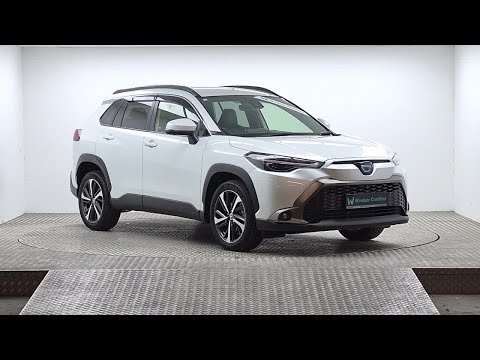 Toyota Corolla Cross Hybrid - Image 2