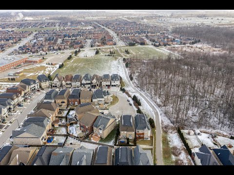 5261 Adobe Court, Mississauga Home for Sale - Real Estate Properties for Sale