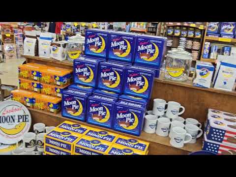Shopping Pigeon Forge then drive to Gatlinburg LIVE Shopping Pigeon Forge then drive to Gatlinburg LIVE