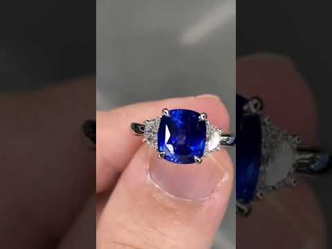 Intense Blue Ceylon Sapphire & Diamond Platinum Ring