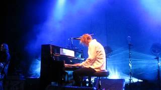 Tom Odell - Sirens (Live at London Shepards Bush Empire 11/23/2013)