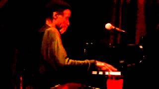 Johnny O'Neal - "Overjoyed" (Stevie Wonder)