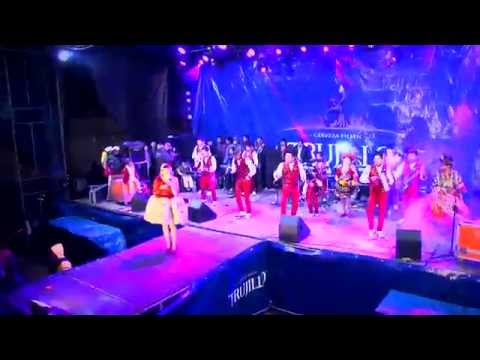 MERCEDES LUCERO - SI TE VAS @ CONCIERTO DIA DEL AMOR, Gira Lima, Perú - Bolivia