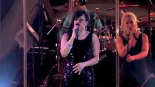 STACY FRANCIS SINGING MICHAEL JACKSON'S EARTH SONG (COVER) LIVE IN CONCERT