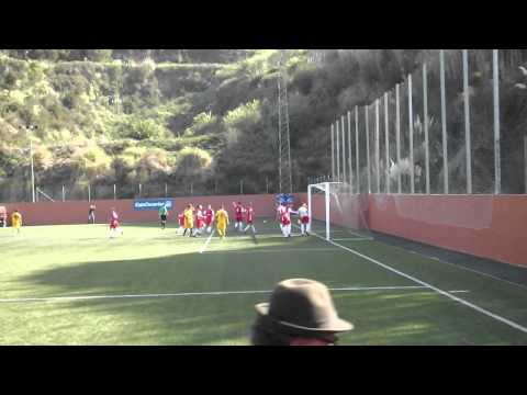 Penalti fallado por el Atlco Tacoronte en su debut en Preferente.