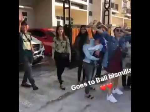 ZASKIA QOTIX BOYONG KELUARGANYA LIBURAN KE BALI