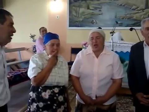 FRATII DIN PATRAUTI Nica Lungu,Mircea Lungu,cu sotia,si Saveta Lungu colega mea de scoala