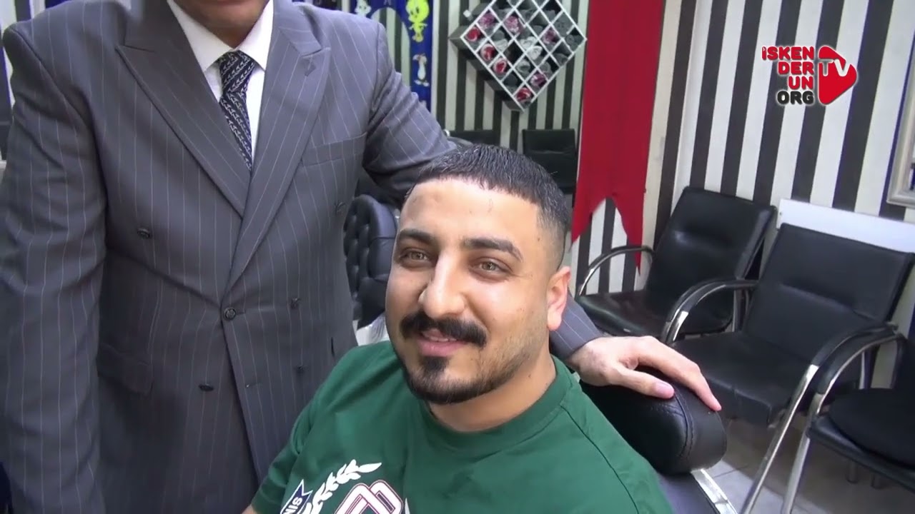 Reyhanlı’da mesleğine aşık berber…