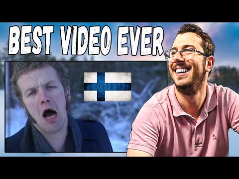 Italian Can't Stop Laughing Watching Studio Julmahuvi - Roudasta Rospuuttoon