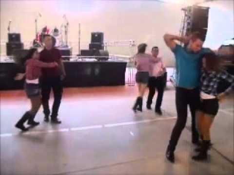 Academia Country Dance - Apresentação Cia de Sertanejo - Queima do Alho - Delfim Verde