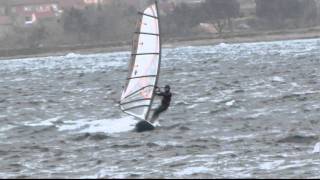preview picture of video 'Premantura Windsurfing 16.2.2011'