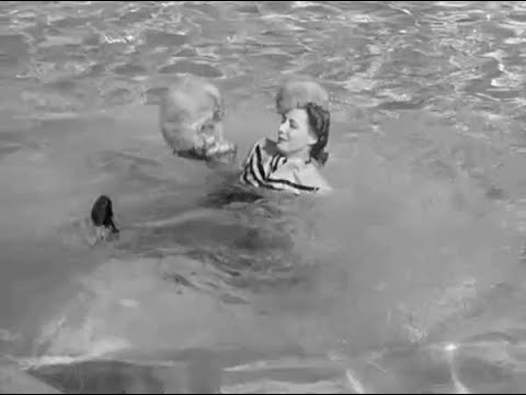 Irene Dunne falls in the pool - My Favorite Wife (1940)