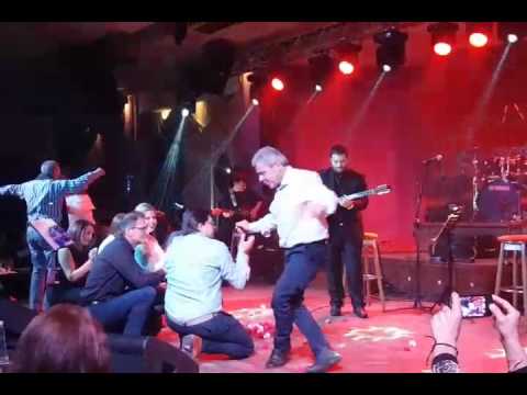 Ανδρέας Καραντίνης ζεϊμπέκικα