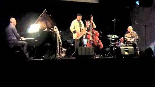 Bennie Maupin Quintet - Catania Jazz, 21 febbraio 2012.m4v