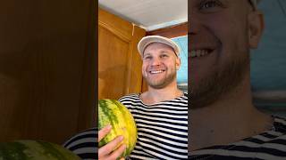 ПОКУШАЛИ АРБУЗИК (смешное видео, юмор, прикол, приколы, смех, поржать)