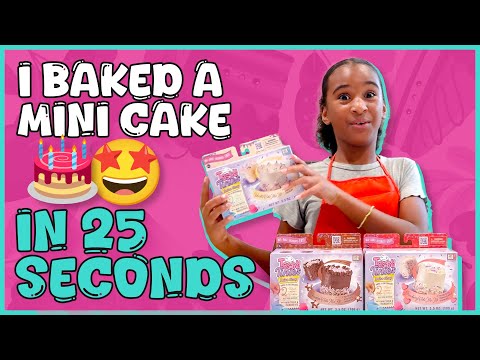 I BAKED A MINI CAKE IN 25 SECONDS 🎂🤩 (Tasty Tinies Bake Shop)