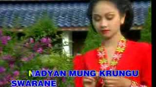Download lagu Esemmu manthos mas edi Terbaru | Campursari - Manthous N Friend mp3 Download lagu Esemmu manthos mas edi Terbaru | Campursari - Manthous N Friend mp3