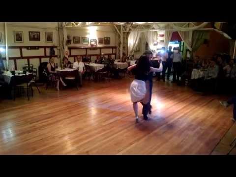 Papusas en Magaldi 22.11.2014..MAMIE SANCY  Y FELIPE ZARZAR.R..