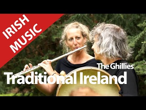 Ireland.Traditional Irish Music with a street band. Video