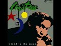 Chris Rea - Wired To The Moon (LYRICS)