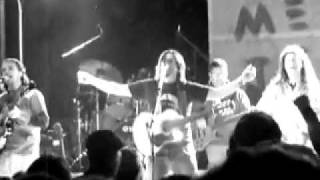 Almamediterranea - Sandalia (Live Monteclaro - Festa Comunista 2011)