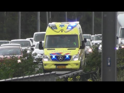 A1, Otaris Ambulance 13-108 Amsterdam [post OLVG-West] over de A10 naar AUMC-AMC