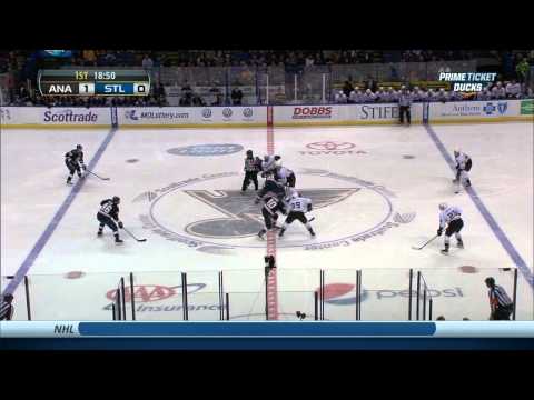 Saku Koivu tip in off Jackman goal 1-0 Anaheim Ducks vs St. Louis Blues 12/7/13 NHL Hockey.