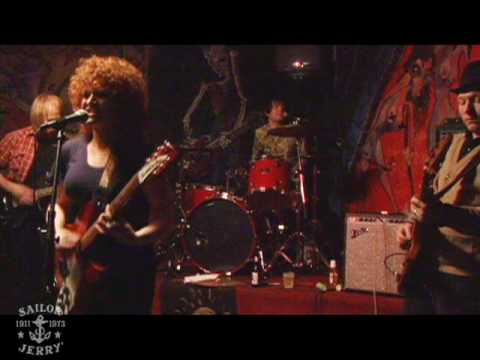 Miss Alex White and the Red Orchestra - 